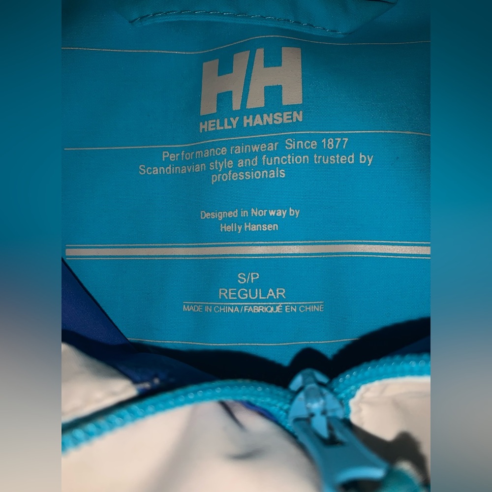 Helly Hansen Jacket - image 2